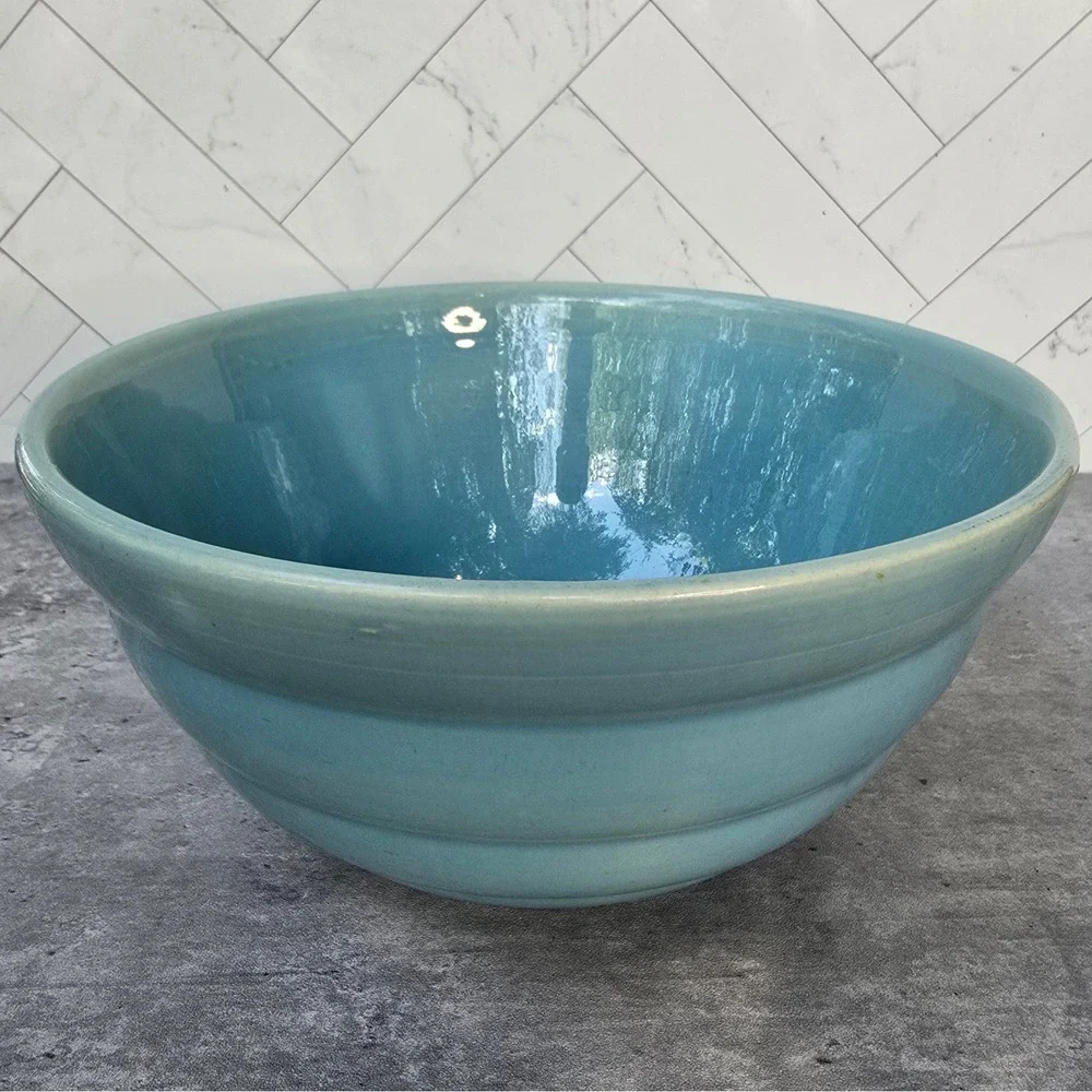 Vintage Bauer Pottery Turquoise Blue Ringware Mixing Bowl 24 USA California 7in